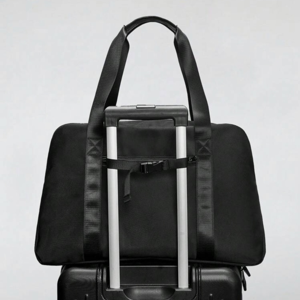 BLACK DUFFLE BAG - Picture 4 of 5